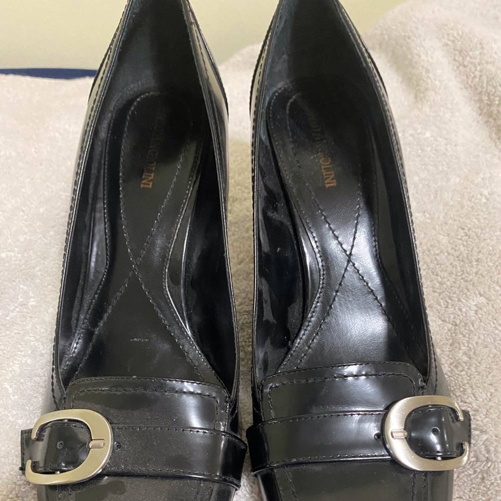 Enzo Angiolini Pumps
